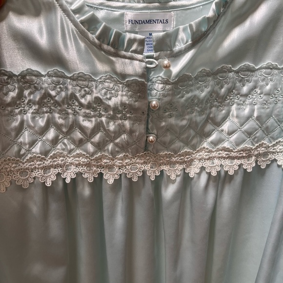 Fundamentals satin nightgown, size M, NWOT - Picture 3 of 4